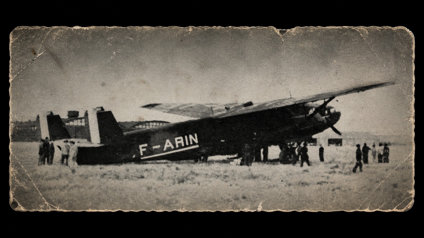 Archive avion au sol